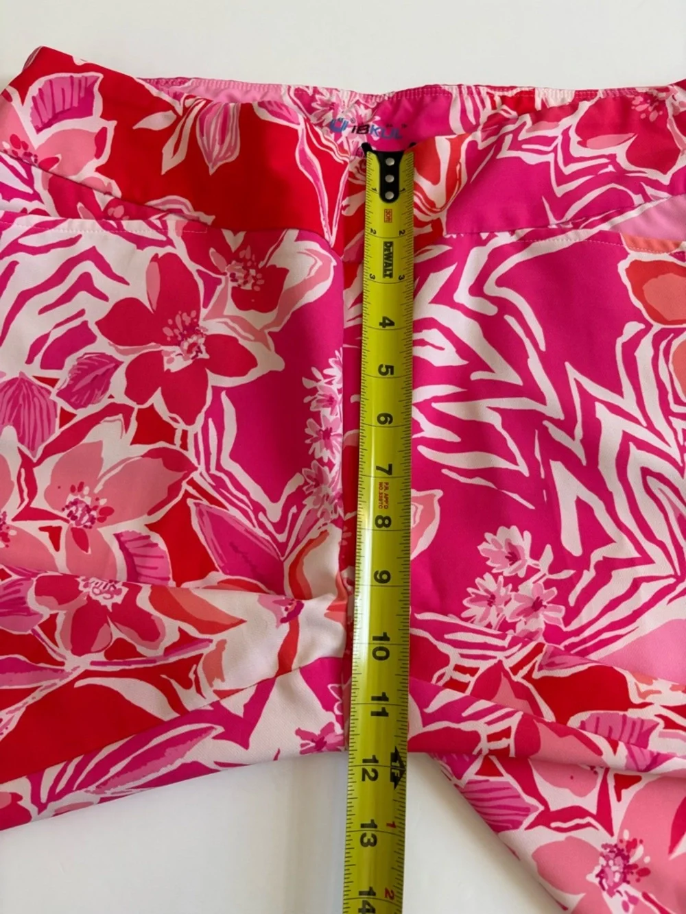 Ibkul Pink Floral Shorts Size 12 - Picture 9 of 9